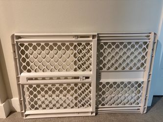 Toddleroo Supergate Secure 2-in-1 Baby/Pet Gate