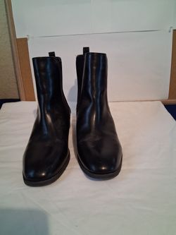 H & H Chelsea Boots