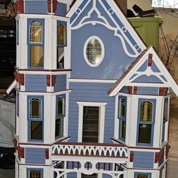 Victorian Dollhouse Doll House Nearly 4 Feet 