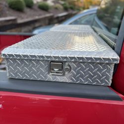 Tool Box  For Pickup Trucks 