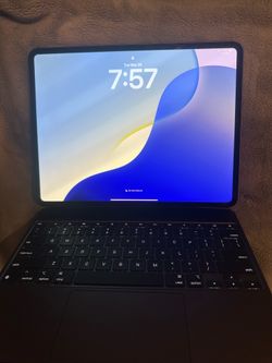 Apple iPad Pro M4 13 Inch - 256 GB (WIFI + Cellular)