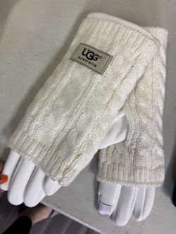 White Cotton Ugg Gloves 