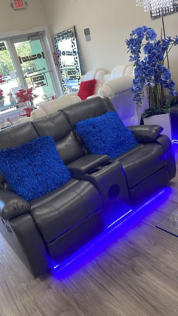 Sofá y Loveseat Reclinable Eléctrico