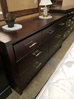7 drawer dresser