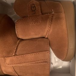 Baby UGG