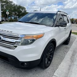 2011 Ford Explorer