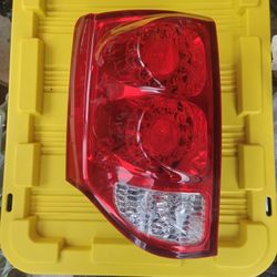 2011/12/13/14 Dodge Caravan Light