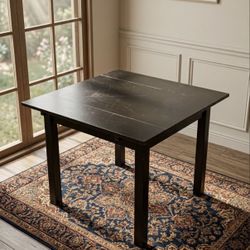 Extentable table- $20