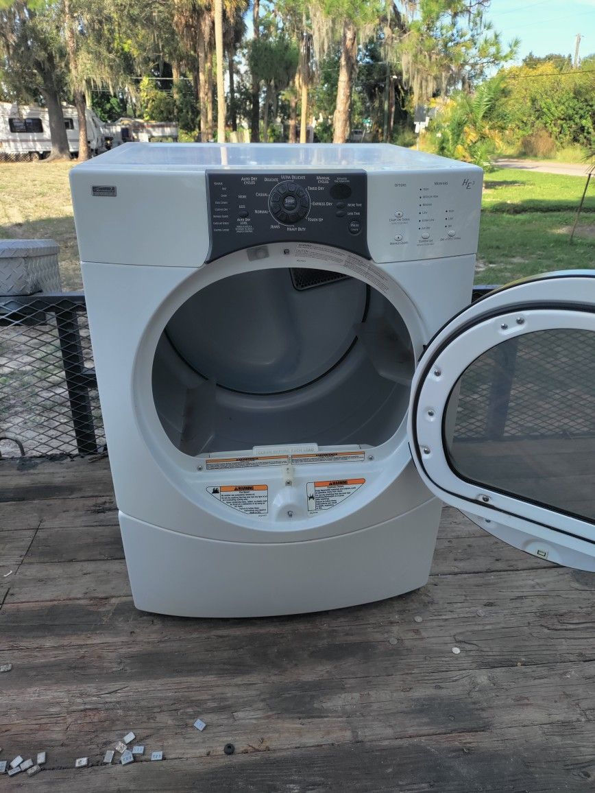 Dryer, Kenmore Elite HE3 / Excellent Condition for Sale in Riverview