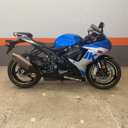 2023 Suzuki GSX-S 1000