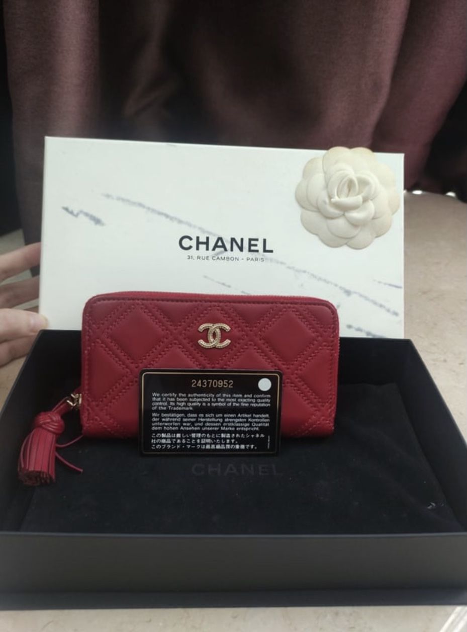 CHANEL WALLET