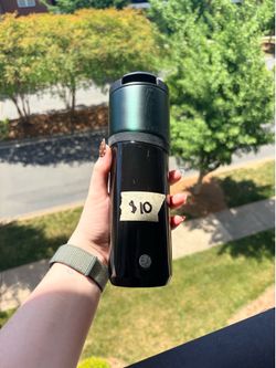 Starbucks Coffee green traveler water bottle