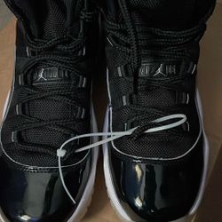 Jordan 11 7y Brand New !