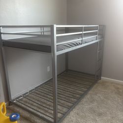 Twin Size Metal Bunk Bed 