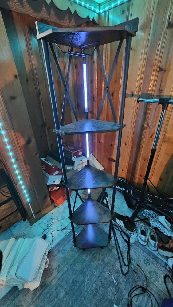 LED Corner Stand