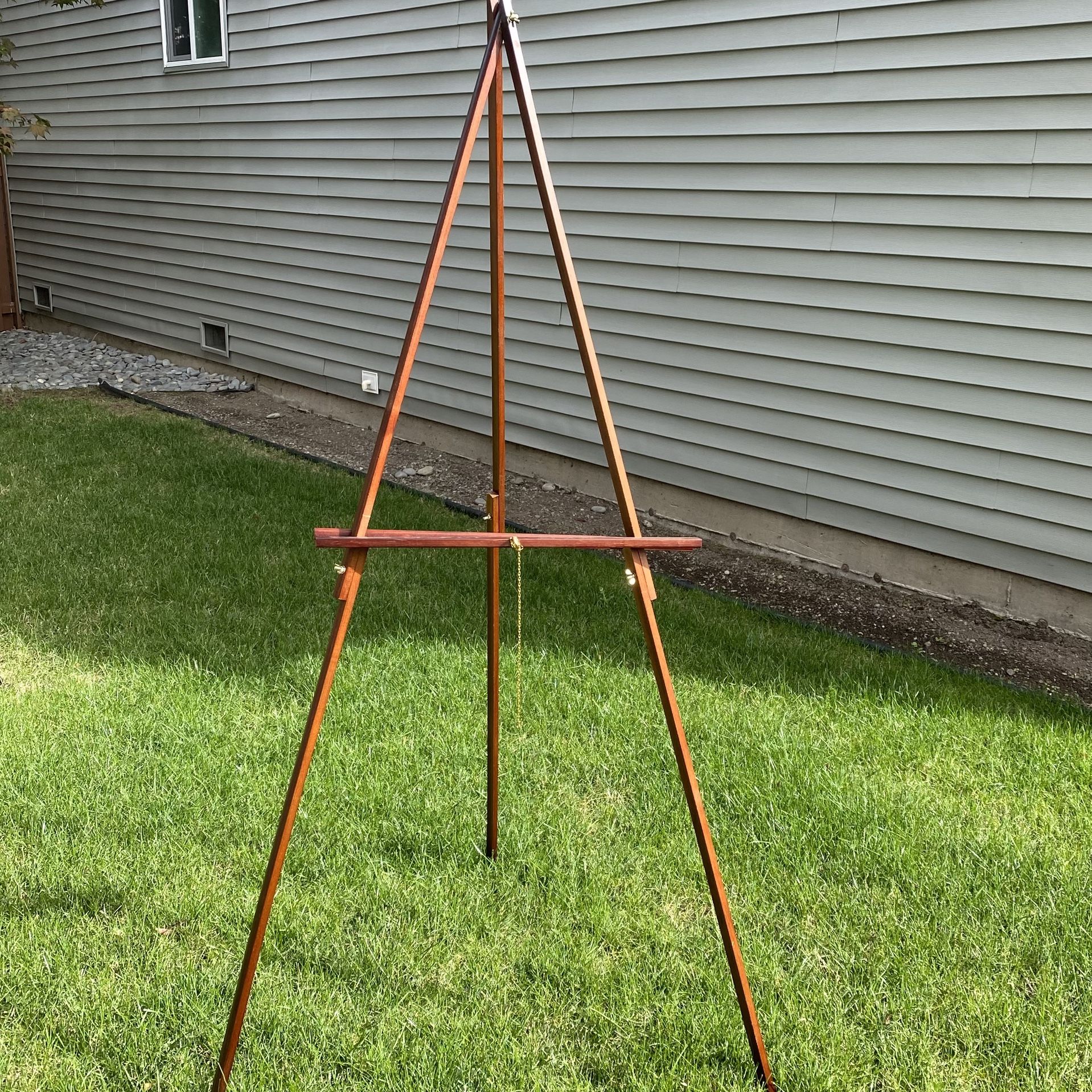 Easel - Perfect for events: Wedding, Birthdays