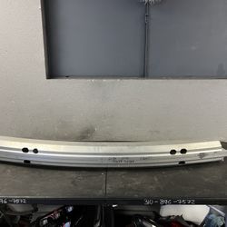 2014-2015-2016-2017-2018-2019-2020-2021 TOYOTA TUNDRA FRONT REINFORCEMENT OEM USED