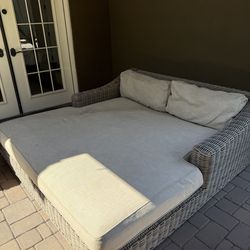 Outdoor Restoration Hardware Daybed