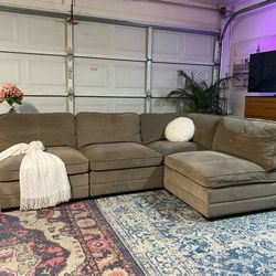 Free Delivery - Sectional Couch Left or Right