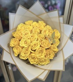 yellow roses bouquet