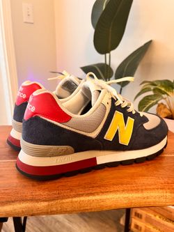 New Balance size 10