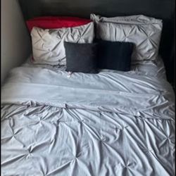 black bed frame with head board