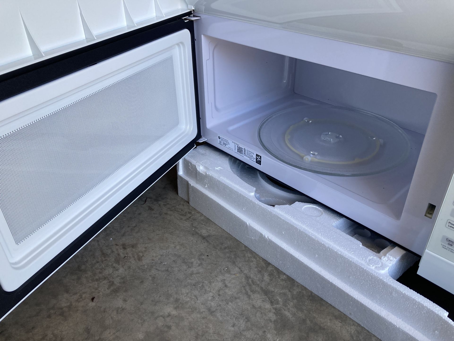 $50 Over range Microwave