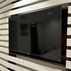 50 inch ROKU tv smart tv