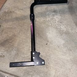 Master lock Bicycle Carrier For Trailer Hitch . $50