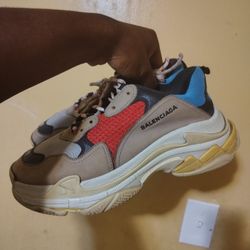 Balenciaga Triple S