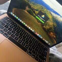MacBook Air Basically New 