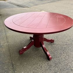 Red Round Kitchen Table. 