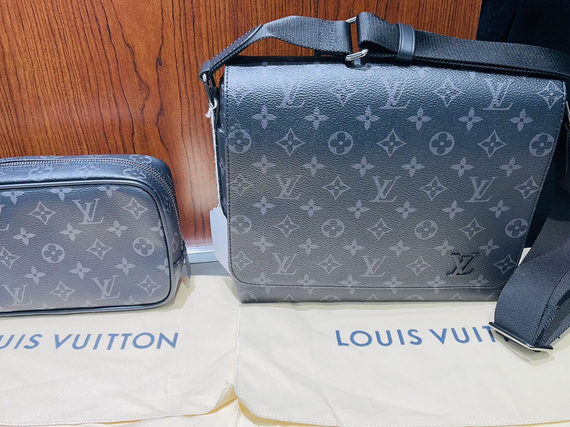 Louis Vuitton Men Bags