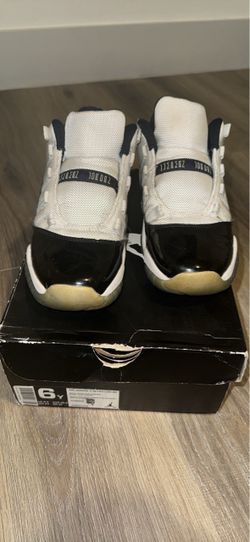 Air Jordan 11 Retro Low Concord Size 6Y