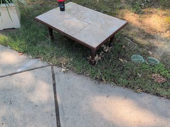 Free tile table