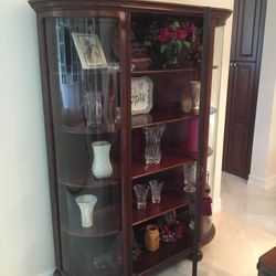 Antique Mahogany China/Curio Cabinet