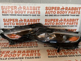 2019 Malibu Headlights Pair Halogen OEM ⚡️ 2025