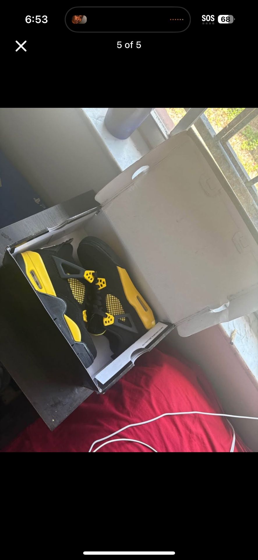 Brand New Gs Jordan Four Thunderbolts Size 7Y
