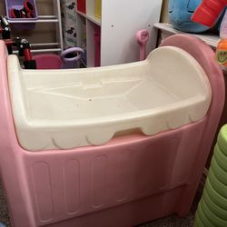 Little Tykes Baby Doll Bed