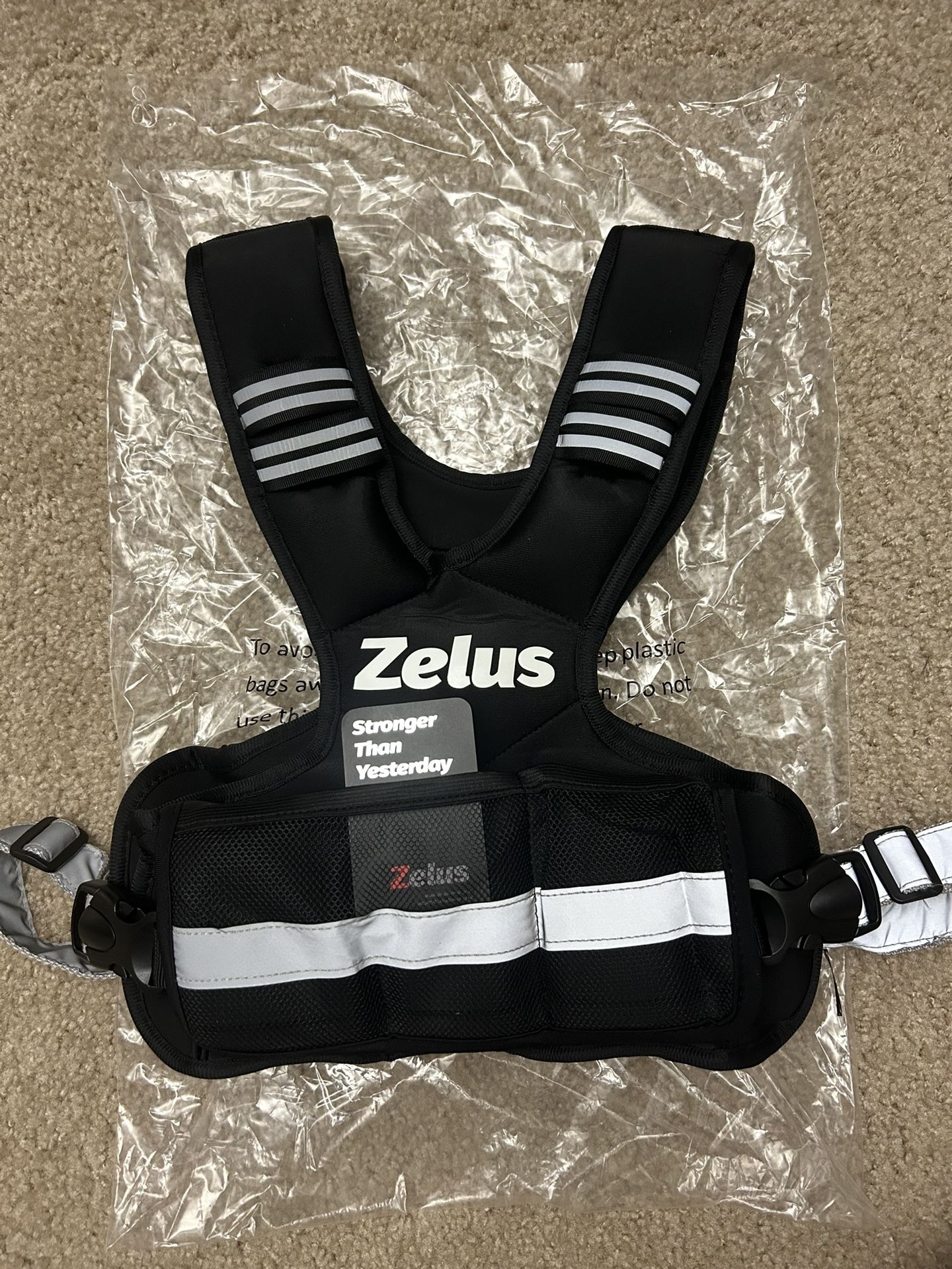 ZELUS Weighted Vest adjustable 4-10lb