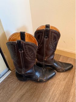 Used Cowboy Boots
