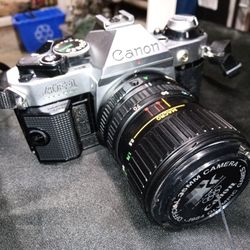 Canon AE-1