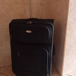Large 31" SAMSONITE Luggage LIKE NEW