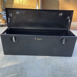 UWS Aluminum Black Chest Box