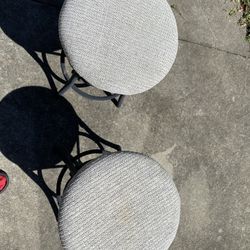 Stools With Cushion / Cushioned Stools 