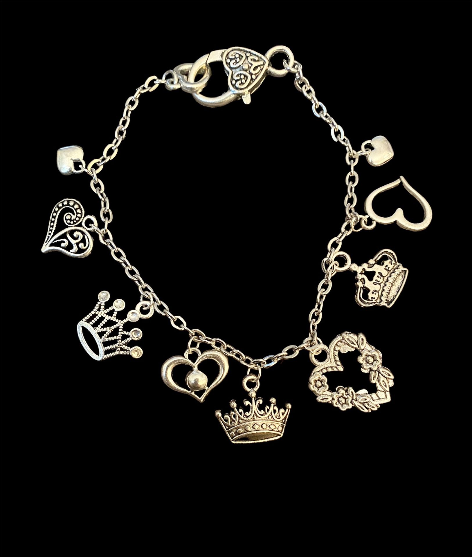 Handmade Queen Of Hearts Charm Bracelet Or Anklet!