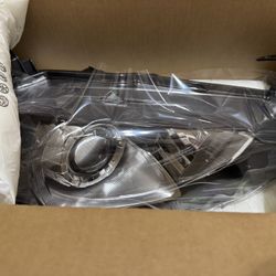 Mazda 6 Right Headlight Assembly (2014–2017, Halogen, Passenger Side)