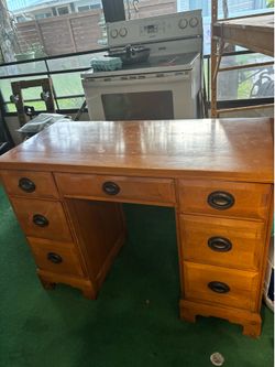 Vintage 1980s Desk