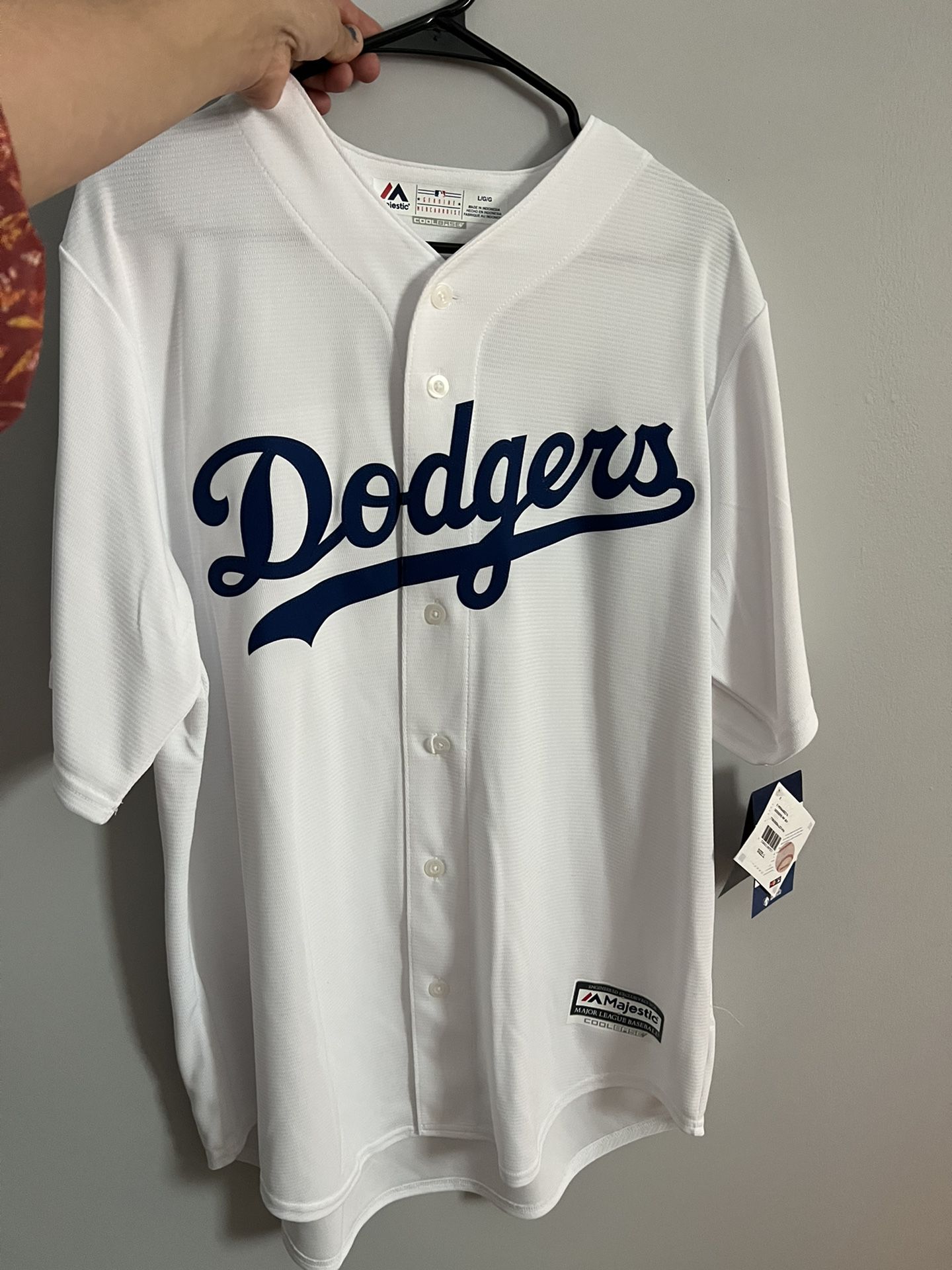 Enrique Hernandez Los Angeles Dodgers Jersey – Classic Authentics