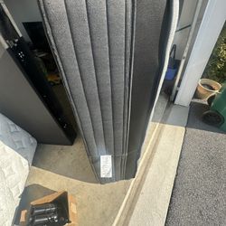 Zoma Boost, Queen, Like New, Perfect Condition